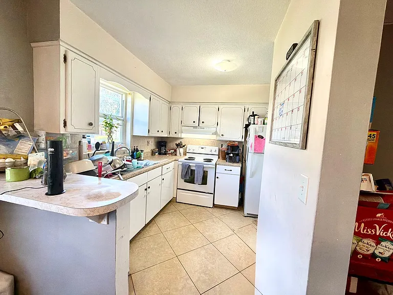 4731 NE 21st Ter #2 — Photo 7