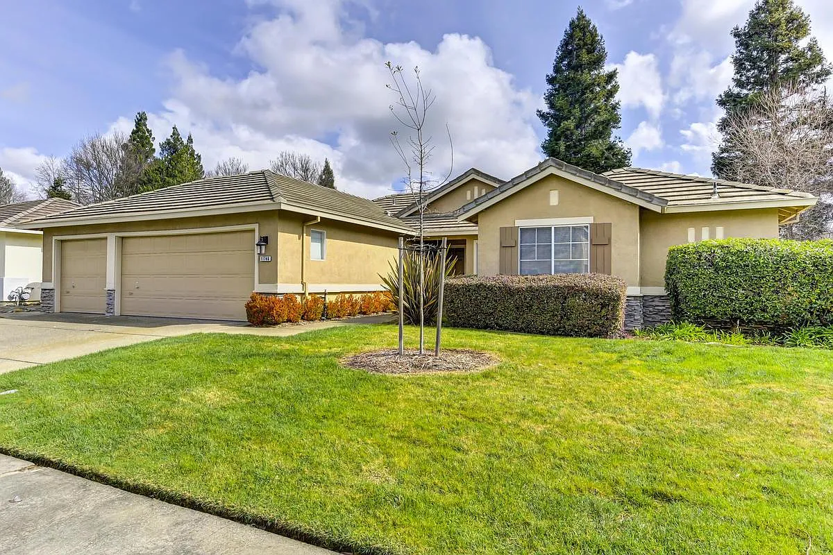 11746 Tenderfoot Dr photo 1