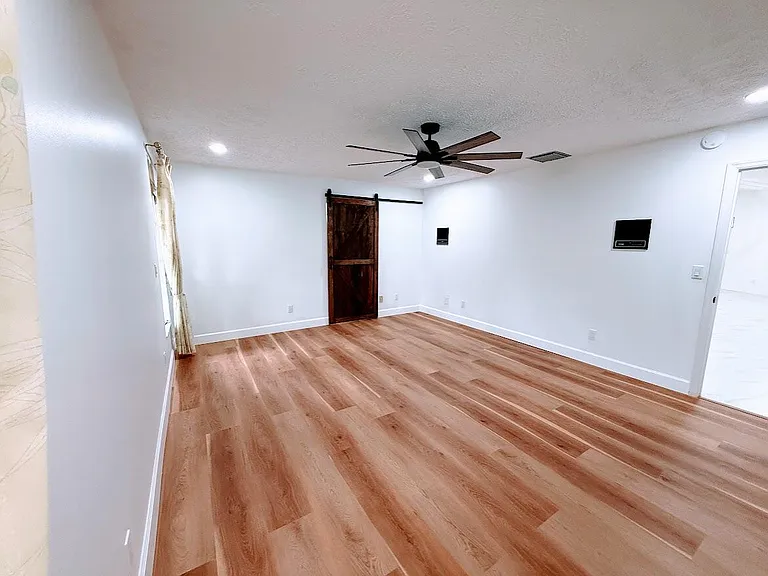 465 SE Naranja Ave — Photo 52