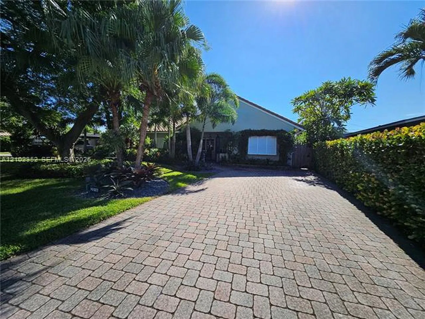 2016 NE 26th Dr # 2016, Wilton Manors, FL 33306 — Photo 4