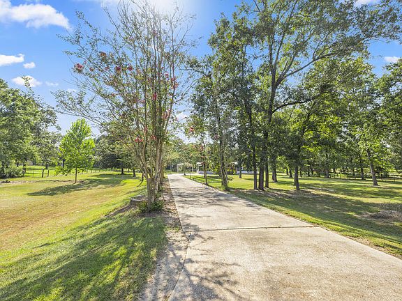 4th image of 533 County Road 263