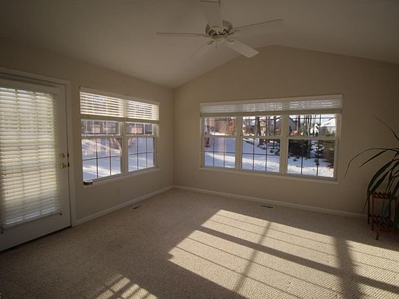 5th image of 2784 Mansard Ln