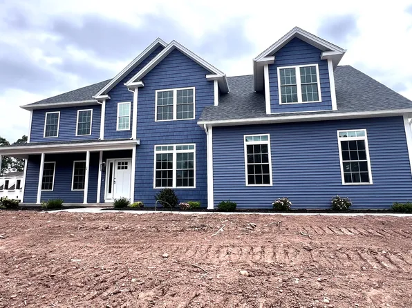 10 Melrose Drive, Cheshire, CT 06410