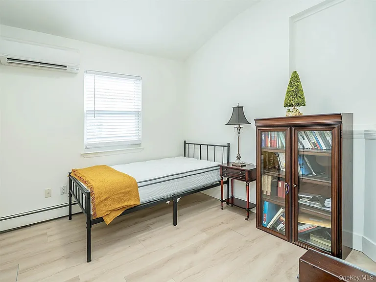37 Dunwood Rd #B — Photo 16