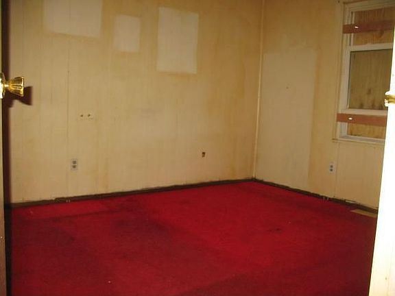 5th image of 2714 Overdale Dr