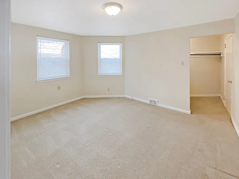 32 Wyoming St E #1 — Photo 21