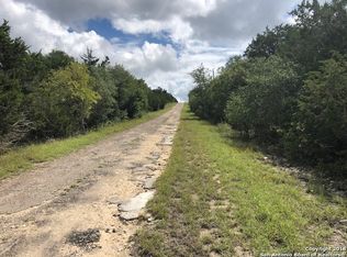1055 County Road 242, Hondo, TX 78861