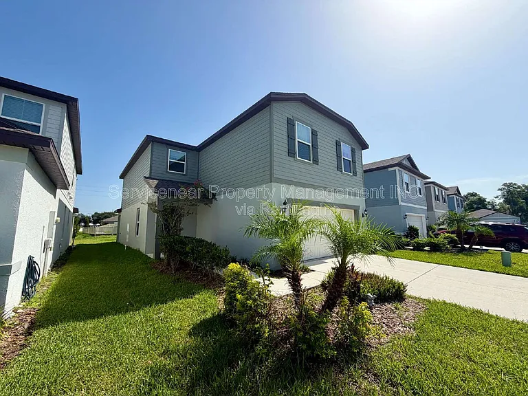 30561 Gilbern Rd — Photo 2