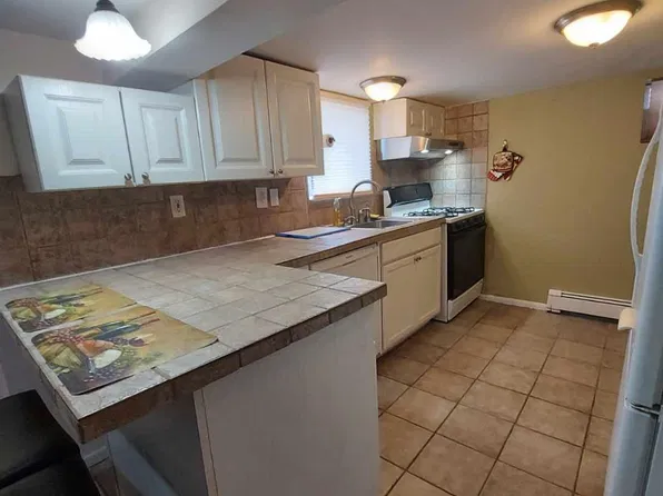509 Saint Pauls Ave #1, Cliffside Park, NJ 07010
