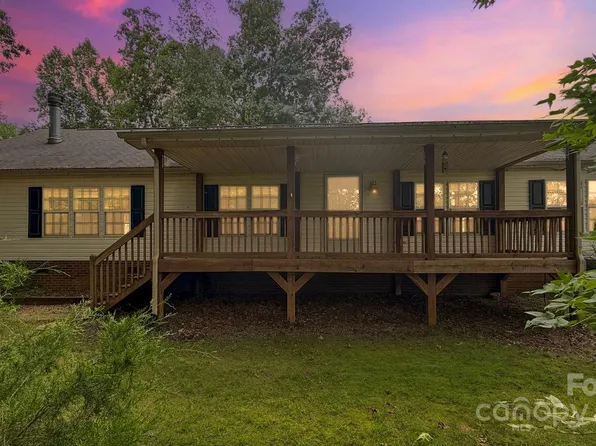 184 Deja Ln, Cleveland, NC 27013