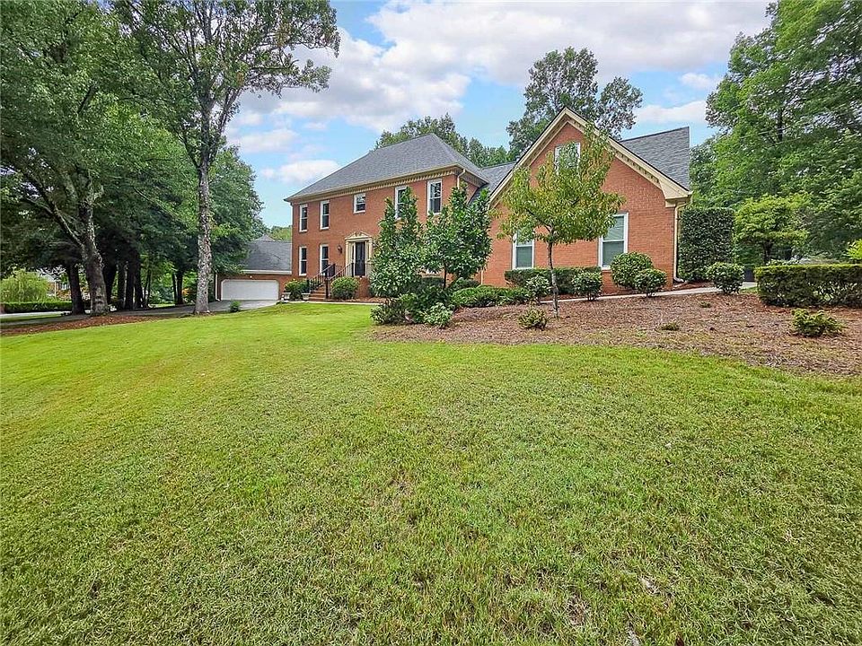 5616 Broxton Cir, Peachtree Corners, GA 30092 | MLS #7808038 | Zillow