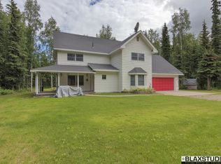 2562 Shanks Mare Rd, Fairbanks, AK 99709