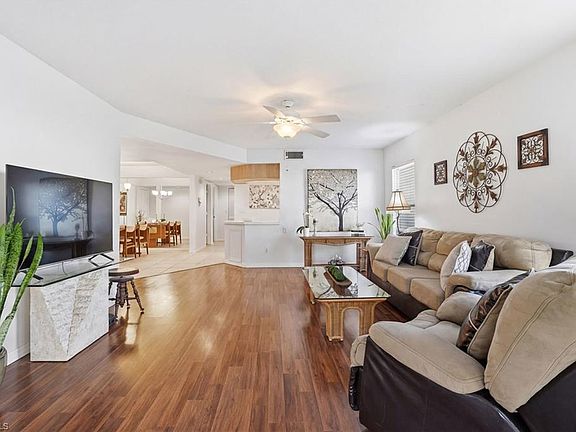 5th image of 9856 Luna CIR #A101