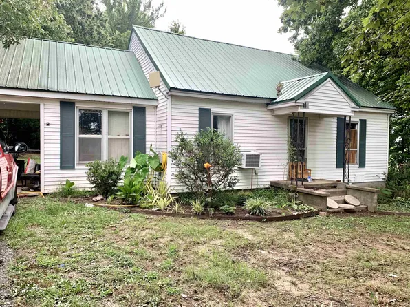 13 Nebo Yorkville Rd, Newbern, TN 38059