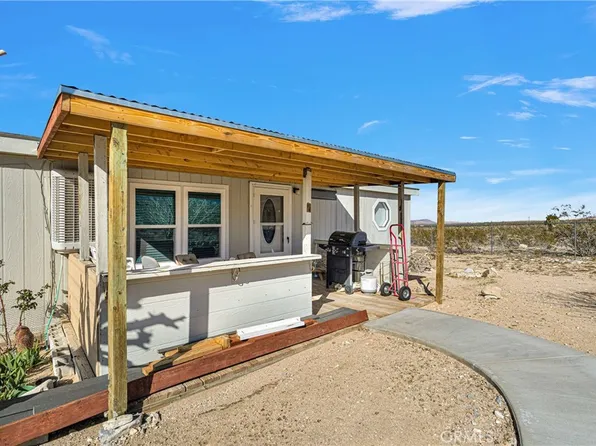 7780 Fairlane Rd, Lucerne Valley, CA 92356