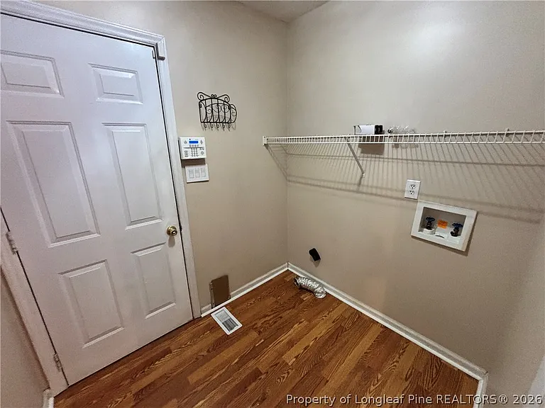 3024 Coachway Dr — Photo 11