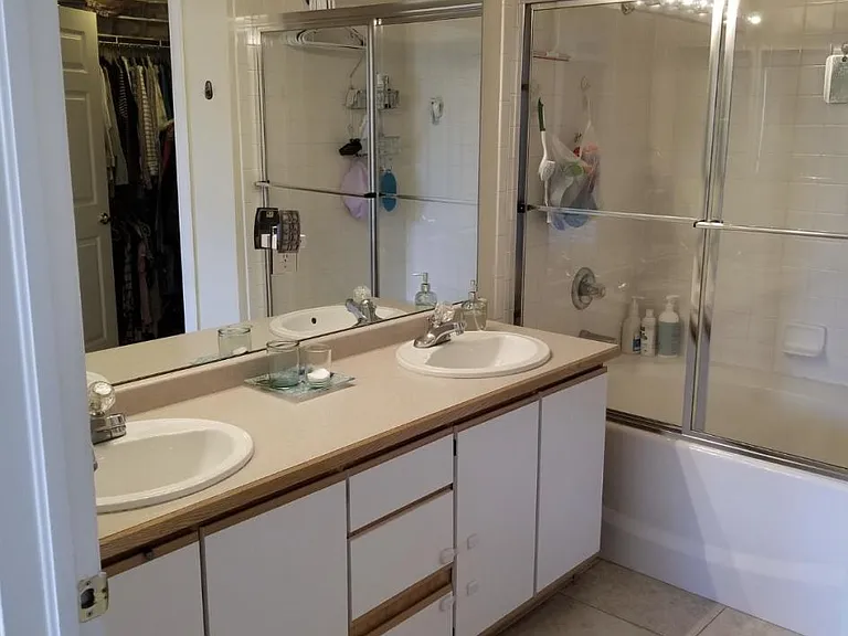 Master Bath has large walk-in closet