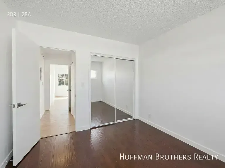 6828 Fulton Ave #6 — Photo 15