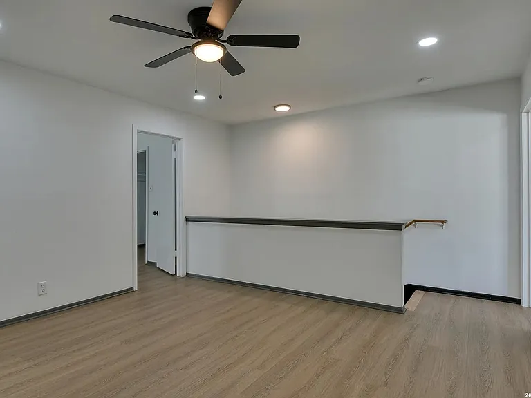 3218 Jenkins Dr — Photo 18