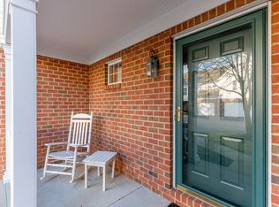 5310 Crossing Ln, Dublin, OH 43016