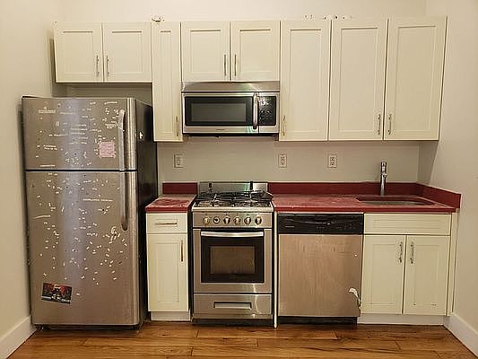 2nd image of 362 Central Ave #1R