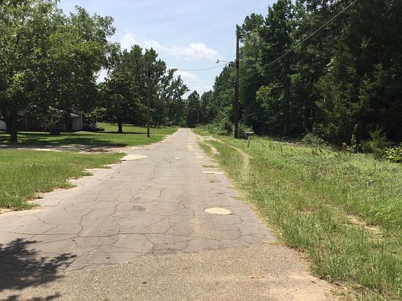 4th image of 202 Shirley Dr