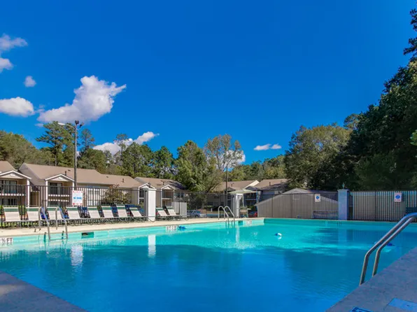 The Landing on Emerald Pointe