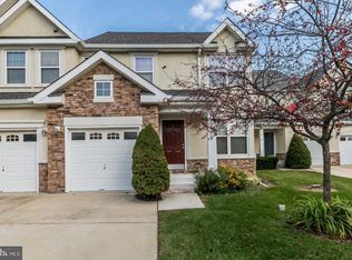 10 Austringer Ct, Pikesville, MD 21208