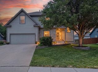 721 S Sycamore St, Gardner, KS 66030