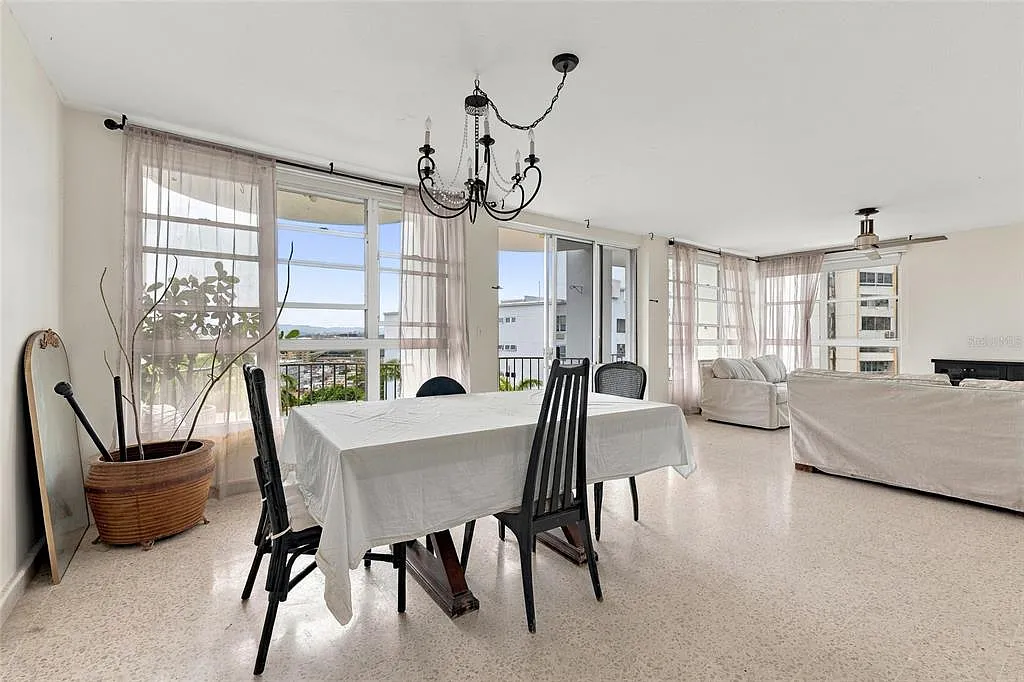 3 bed, 3.0 bath, 1800 sqft, $2,500 — Photo 4