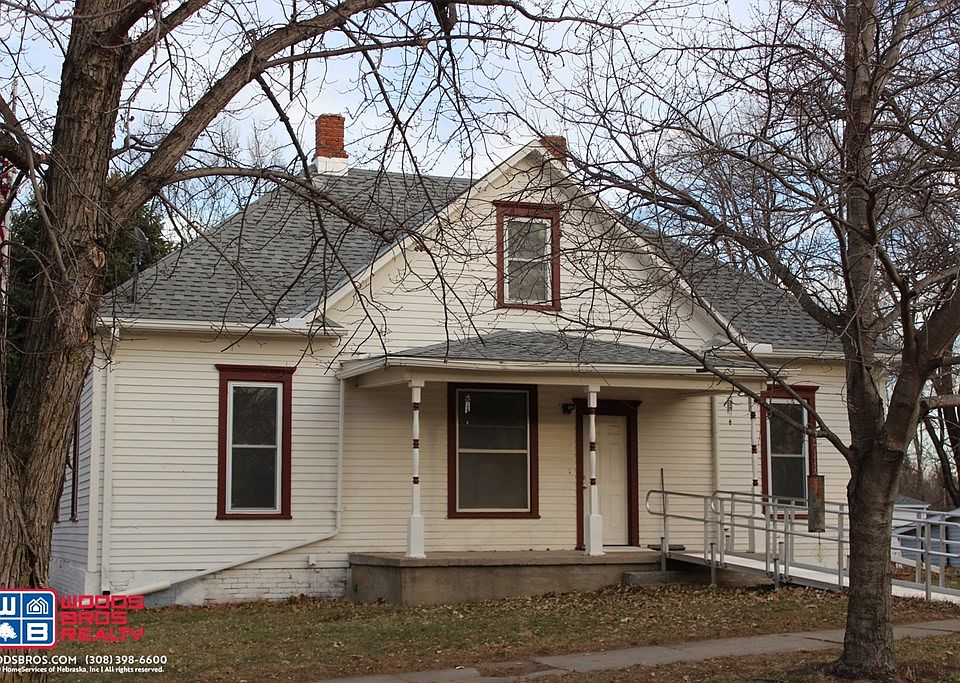 2nd image of 616 14th St