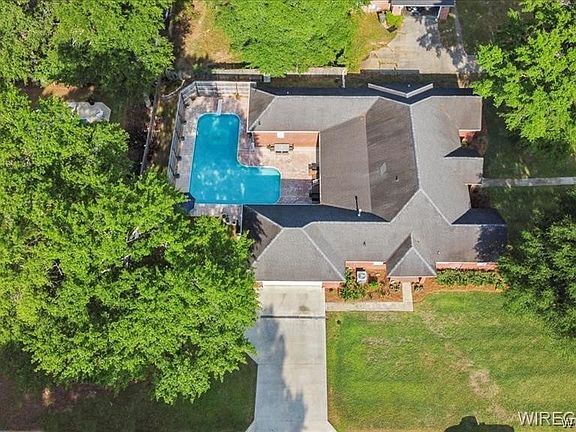 4th image of 216 Wellston Dr