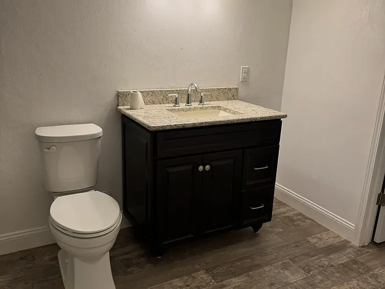 707 Crystal Dr — Photo 39