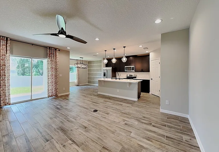 1245 Celery Oaks Ln — Photo 7