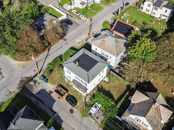5th image of 109 Albee St