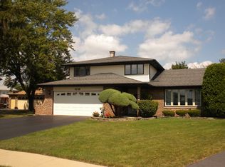 4146 W Prairie Dr, Alsip, IL 60803