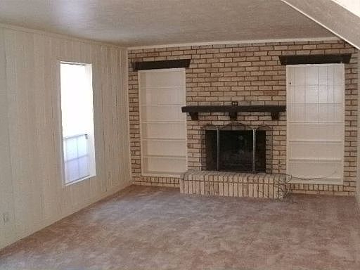 2nd image of 610 Towne House Ln