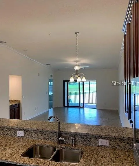 5604 Palmer Cir #202 — Photo 11
