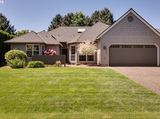 15465 SW Tanager Dr, Lake Oswego, OR 97035