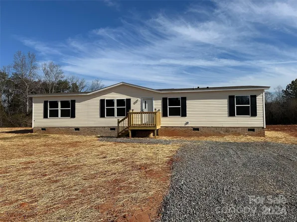 233 Fairchase Cir #36, Stony Pt, NC 28678