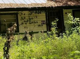 212 C S Owens Rd, Madisonville, LA 70447