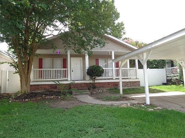 1st image of 10015 Summerberry Ln