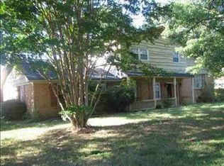 221 Oakmont Dr, Boiling Springs, SC 29316