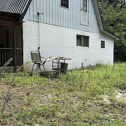 4th image of 885 Live Oak Methodist Church Rd