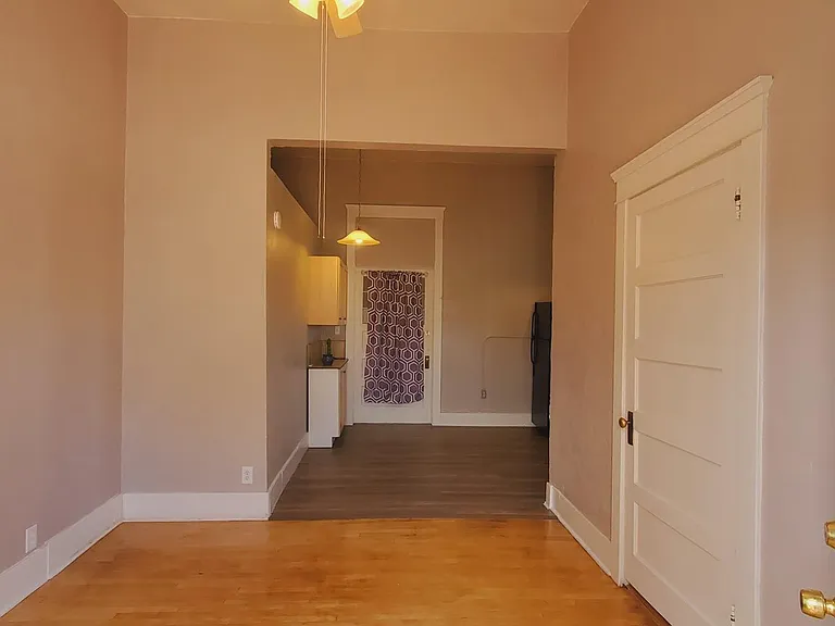 310 Center Ave #205 — Photo 18