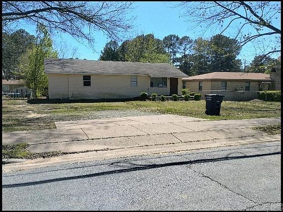 2nd image of 1511 Madden Rd