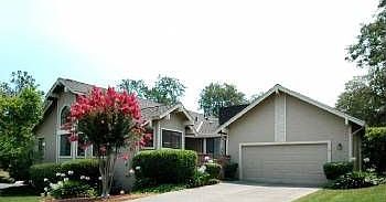 1st image of 111 Pheasant Ln