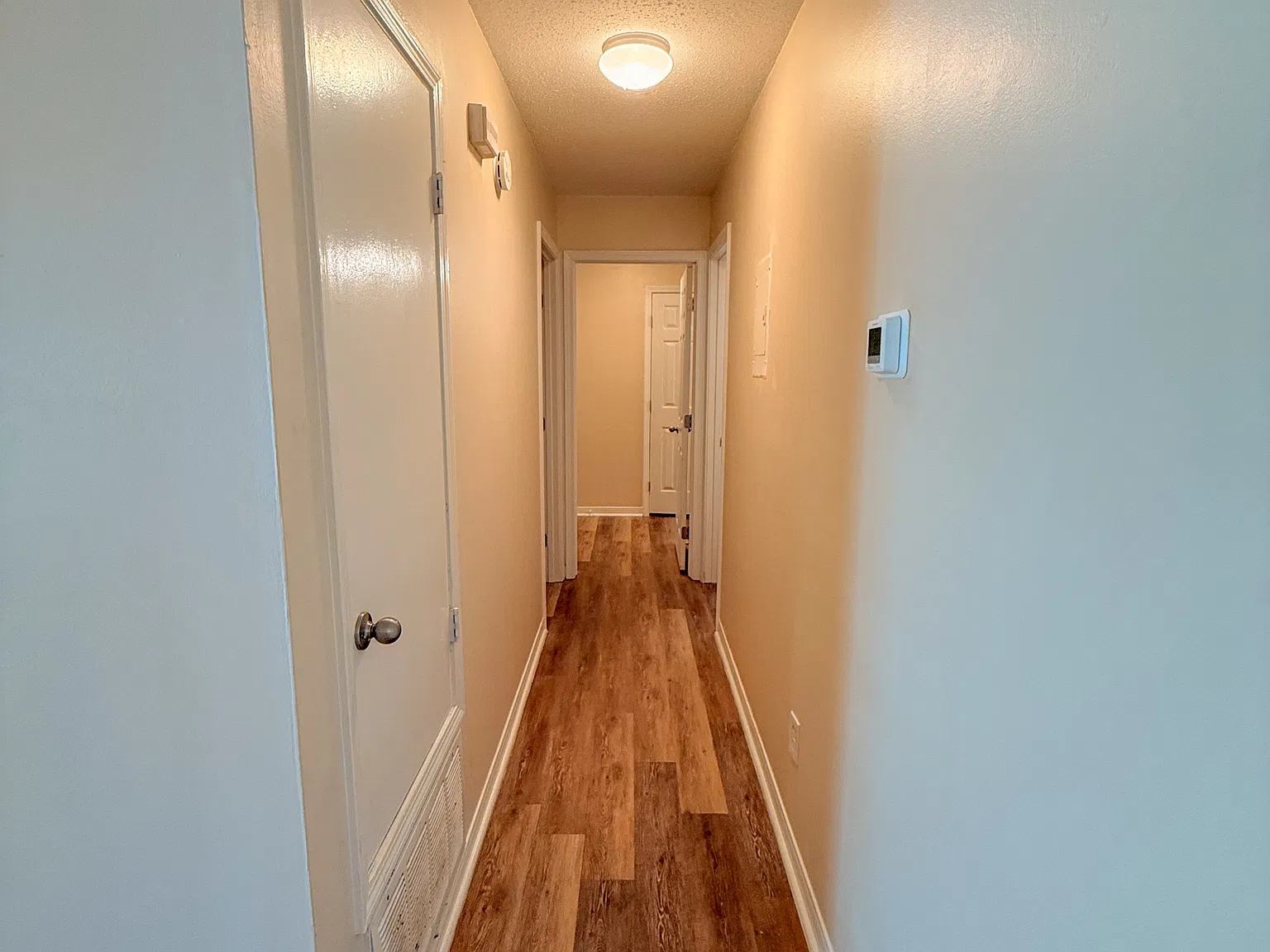 8390 Country Walk Drive - C — Photo 2