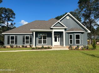 18856 Harrington Cir, Biloxi, MS 39532