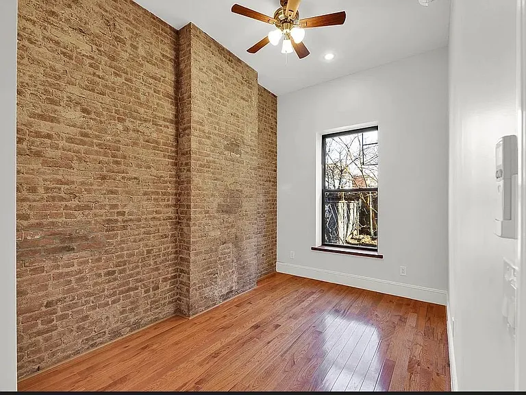 539 Rogers Ave #2 — Photo 16